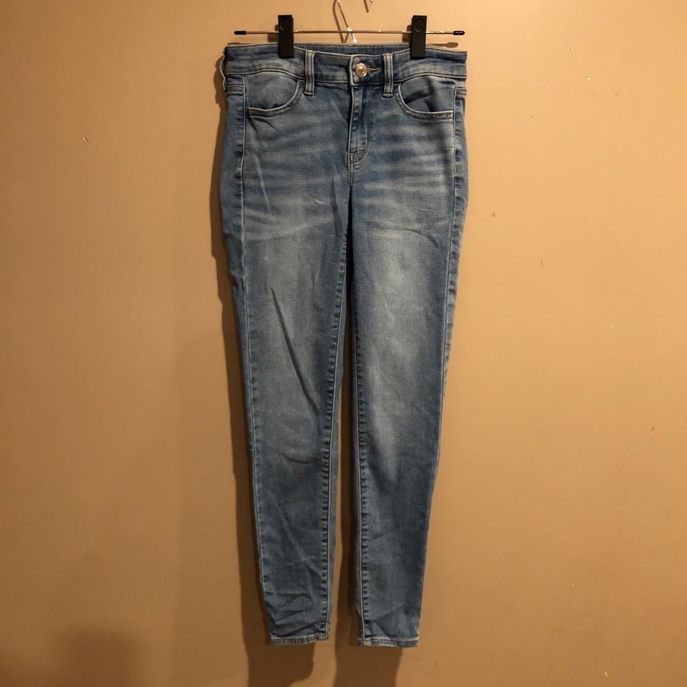 light wash jeans